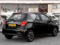 Occasion Toyota Yaris Hybrid 101 PK (74 kW) 2016 Zwart Hatchback