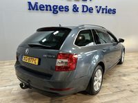 tweedehands Skoda Octavia Combi 1.0 TSI Greentech Ambition Business Automaat | Airco ECC | Cruise Control | Navigatie | Trekhaak | Apple Carplay Android Auto | Isofix | NAP |