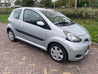 Occasion Toyota Aygo Comfort 68 PK (50 kW) 2009 Grijs Hatchback