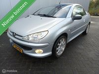 tweedehands Peugeot 206 CC 1.6-16V Quiksilver 122000km!!!