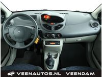 tweedehands Renault Twingo 1.2 Authentique ! Weinig KM NAP ! Airco