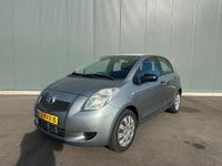 Occasion Toyota Yaris Cool 87 PK (63 kW) 2009 Grijs (metallic) Hatchback