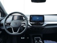 tweedehands VW ID4 77kWh Pro - kleur Moonstone Grey + Zwart dak