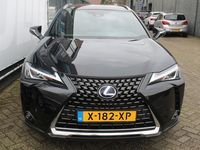 tweedehands Lexus UX 250h Business Line AppleCarPlay/AndroidAuto, cruise, climate, stuur- en voorstoelen verwarmd,