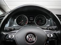 tweedehands VW Golf VIII Variant 1.5 TSI Comfortline Clima | Cruise | Navi | Lichtmetaal | Trekhaak | All season | Pdc |