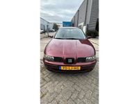 tweedehands Seat Leon 1.6-16V Sport Nette goed onderhouden auto, airco goed koud en alles werkt!