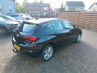 tweedehands Opel Astra 1.4 150PK Edition, Cruise, trekhaak, Navi