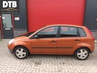 tweedehands Ford Fiesta 1.4-16V Ghia (Airconditioning)