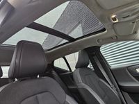 tweedehands Volvo XC40 T4 Momentum Pro 190pk Automaat | Panodak | Harman Kardon | Apple Carplay | Camera | Stoelverwarming | Laneassist | El. Achterklep |