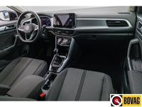 tweedehands VW T-Roc 110 PK 1.0 TSI nw. model Navigatie, Stoelverwarming, Climate-control, Cruise, Aut.inparkeren, Inklapbare spiegels