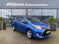 tweedehands Toyota Yaris 1.5 Hybrid Trend Bi-Tone