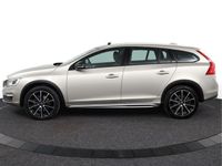 tweedehands Volvo V60 CC 2.0 T5 Polar+ - Aut. - Navigatie - Camera - Stoelverwarming - Schuif-/kanteldak - LM-velgen - Leder bekleding - 12 maanden BOVAG-garantie