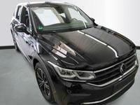 Occasion VW Tiguan Active 245 PK (180 kW) 2022 Zwart (metallic) SUV
