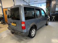 tweedehands Ford Tourneo Connect 1.8-16V SWB 5zits schuifdeur trekhaak