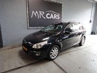 tweedehands Hyundai i30 CW 1.6i Dynamic Business Navi/Airco