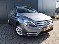 tweedehands Mercedes B180 Ambition Navigatie Bi-Xenon Wegklapbare Trekhaak