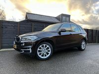 tweedehands BMW X5 xDrive30d High Executive dealer onderhouden