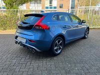 tweedehands Volvo V40 2.0 D2 R-Design Business 6 tot 12 Maanden garanti