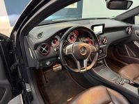 Occasion Mercedes A250 Ambition 211 PK (155 kW) 2013 Zwart Hatchback