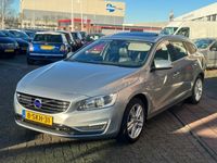 tweedehands Volvo V60 2.4 D6 AWD Plug-In Hybrid Summum - Pano - Leer -