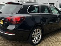 Occasion Opel Astra Sport 140 PK (102 kW) 2015 Zwart Stationwagen
