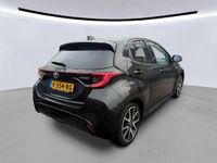 Occasion Toyota Yaris Hybrid Executive 2021 Zwart Hatchback