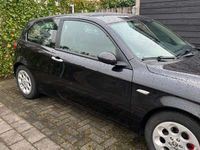 tweedehands Alfa Romeo 147 1.6 TS Distinctive