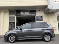 Occasion VW Touran R-line 180 PK (132 kW) 2018 Grijs MPV
