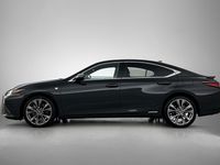 Occasion Lexus ES300H Sport Line 218 PK (160 kW) 2019 Zwart (metallic) Sedan