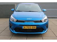 Occasion Kia Rio 100 PK (73 kW) 2022 Sporty blue Hatchback