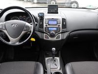 tweedehands Hyundai i30 2.0i Style Airco Climate control Automaat Afnee