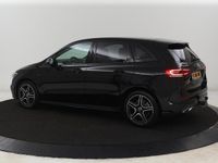 Occasion Mercedes E250 AMG 218 PK (160 kW) 2021 Zwart MPV