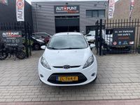Occasion Ford Fiesta Trend 82 PK (60 kW) 2012 Wit Hatchback