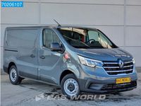 tweedehands Renault Trafic 110pk 5m3 A/C Towbar Cruise control