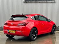 Occasion Opel Astra GTC Sport 170 PK (125 kW) 2015 Rood Hatchback