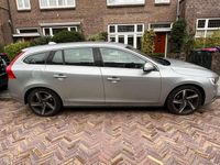 Occasion Volvo V60 R-Design 150 PK (110 kW) 2015 Zilver Stationwagen