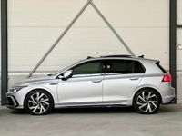 tweedehands VW Golf VIII 1.5 eTSI R-Line Pano Navi ACC Keyless IQ Light