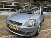 Occasion Ford Fiesta Futura 69 PK (50 kW) 2006 Blauw Hatchback