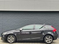 Occasion Volvo V40 R-Design 189 PK (139 kW) 2014 Zwart Stationwagen