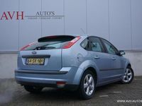 tweedehands Ford Focus 1.6-16V Futura