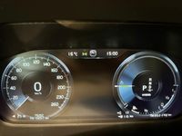 tweedehands Volvo XC60 T6 AWD Aut. Business Pro Schuifdak Navigatie Stoelverwarming 340pk