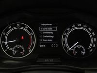 tweedehands Skoda Kamiq 1.0 TSI 110PK DSG Ambition | Cruise | Airco | 16 inch | Parkeersensoren achter | Apple Carplay / Android Auto | DAB