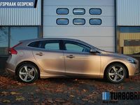 Occasion Volvo V40 Momentum 120 PK (88 kW) 2014 Bruin (metallic) Hatchback