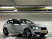 tweedehands BMW 116 1-SERIE i Business - leder - airco - Navi - cruise