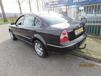 tweedehands VW Passat 2.8 V6 Highline 4Motion,alcantara leer,trekhaak,airco