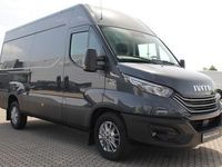 tweedehands Iveco Daily 35S18A8 3.0 180pk 352 L2H2 | Automaat | Navi | Camera | L+R Zijdeur | Adap. Cruise | Gev. Stoel | Clima | 3500kg trekgew. | Lease 702,- p/m