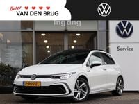 Occasion VW Golf VIII Business+ 131 PK (96 kW) 2022 Wit Hatchback