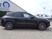 tweedehands Porsche Cayenne 3.0 E-Hybrid 340PK DEALER ONDERH. | PASM | SPORT CHRONO | GTS-ZETELS | PANO | TREKH.