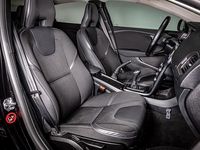 Occasion Volvo V40 Momentum 153 PK (112 kW) 2017 Zwart Hatchback