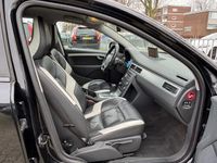 tweedehands Volvo V70 2.0T R-Edition Aut6 Xenon